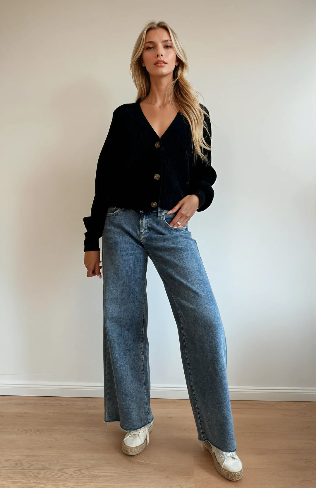 Cardigan mit Knopfleiste (Schwarz)