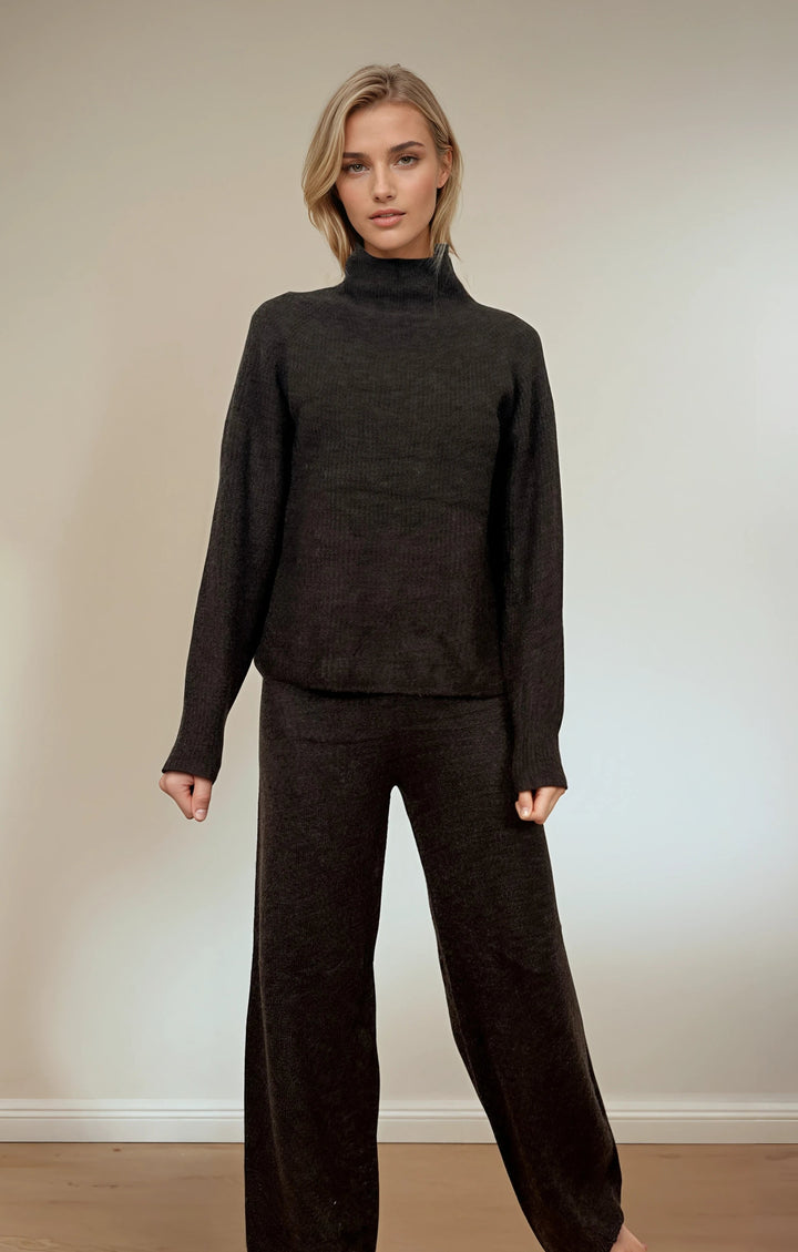 Zweiteiler Pullover und Hose (Dunkelbraun)